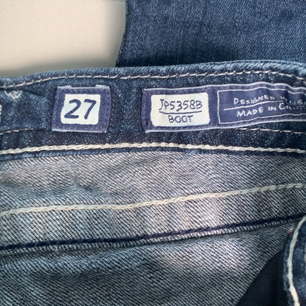 Miss Me boot cut jeans 
Size 27 - Picture 3 of 11